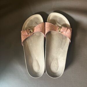 Gucci slides